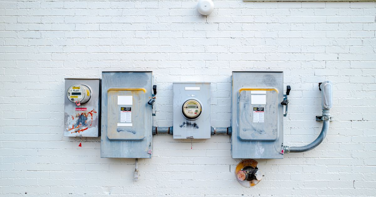 Caixas elétricas e medidores de energia